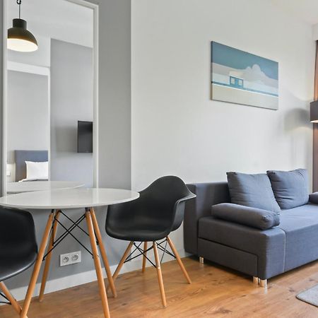 Rentplanet - Apartament Slawinska Varşova Dış mekan fotoğraf